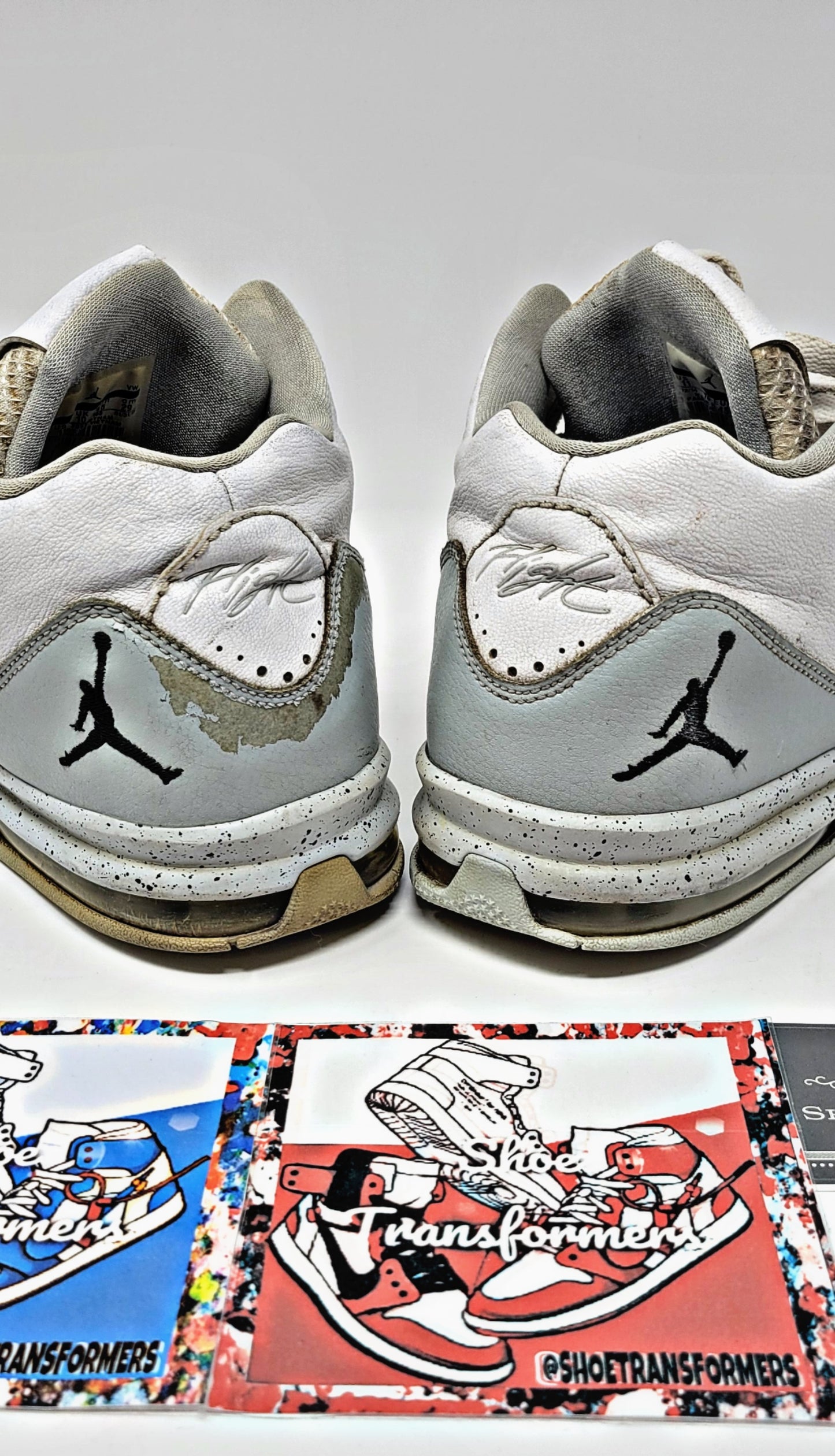 Un-Yellowing